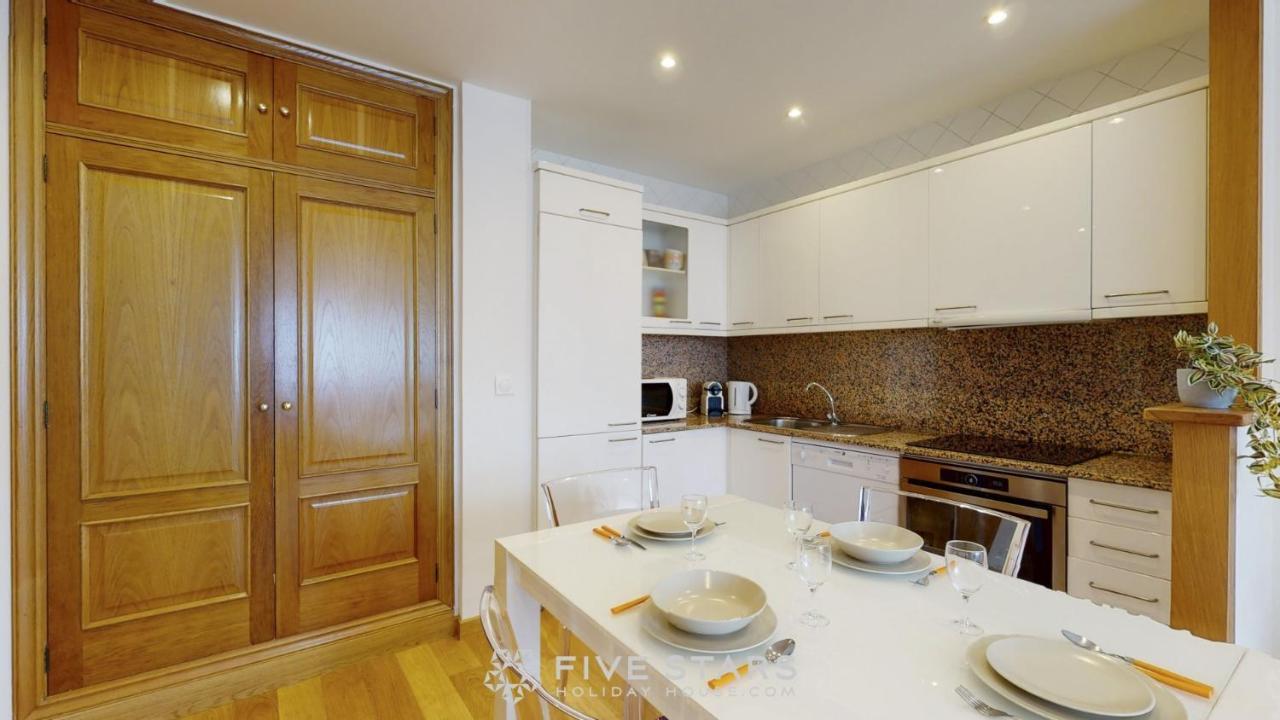 Zhara Suite Five Stars Holiday House - Generale ニース エクステリア 写真